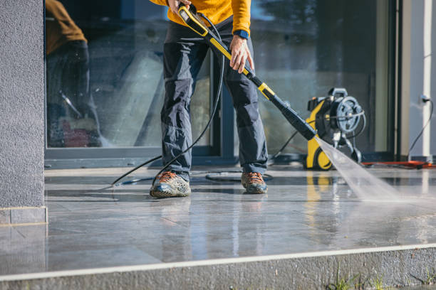 Best Roof Washing  in Leon, IA